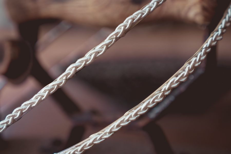 Στέφανα επάργυρα με μεταξωτό πλεξιδάκι | στέφανα γάμου επάργυρα από Velissaria.gr