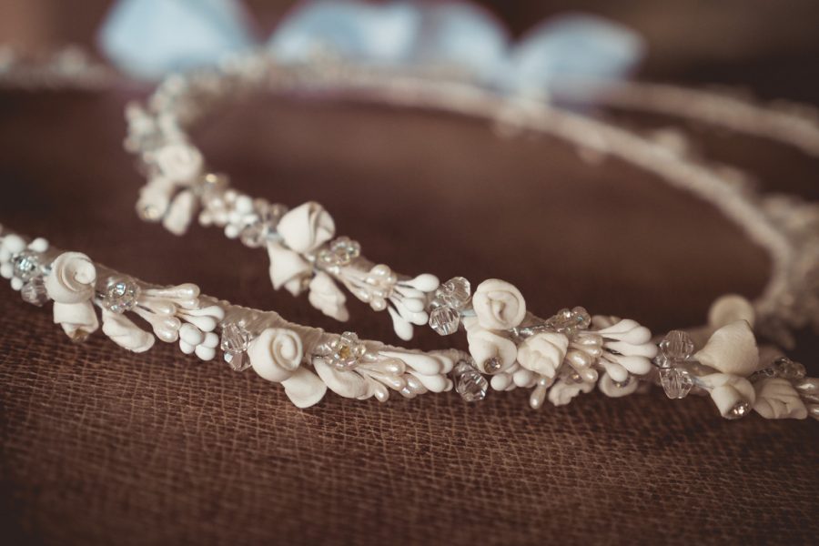 Πορσελάνινα στέφανα γάμου πλεγμένα με μεταξωτό σχοινί | στέφανα γάμου πορσελάνινα - πορσελάνη από Velissaria.gr