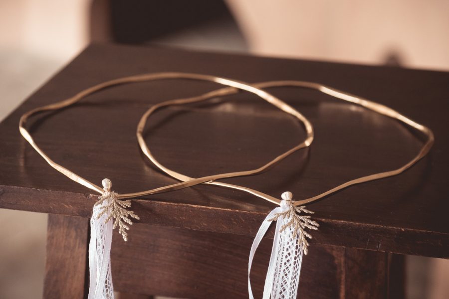 | στέφανα γάμου επίχρυσα από Velissaria.gr