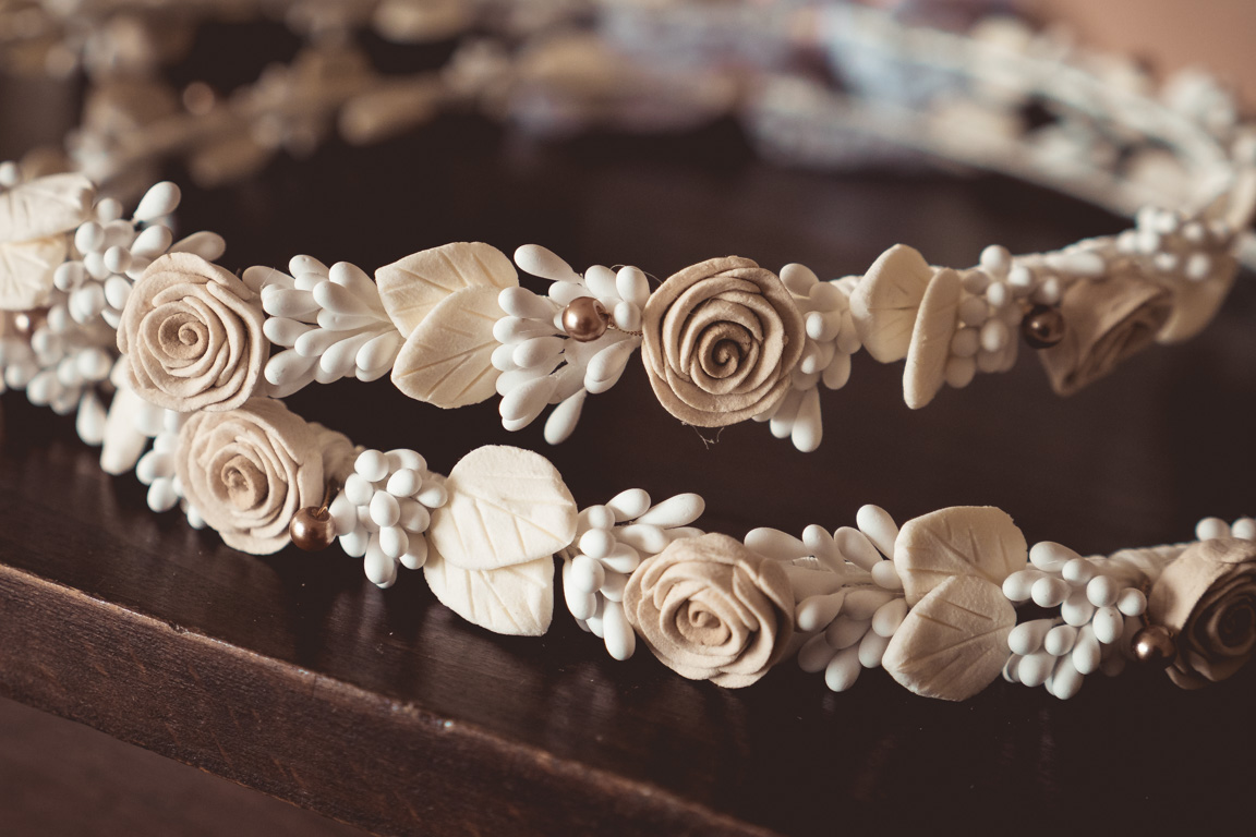 | στέφανα γάμου πορσελάνινα - πορσελάνη από Velissaria.gr