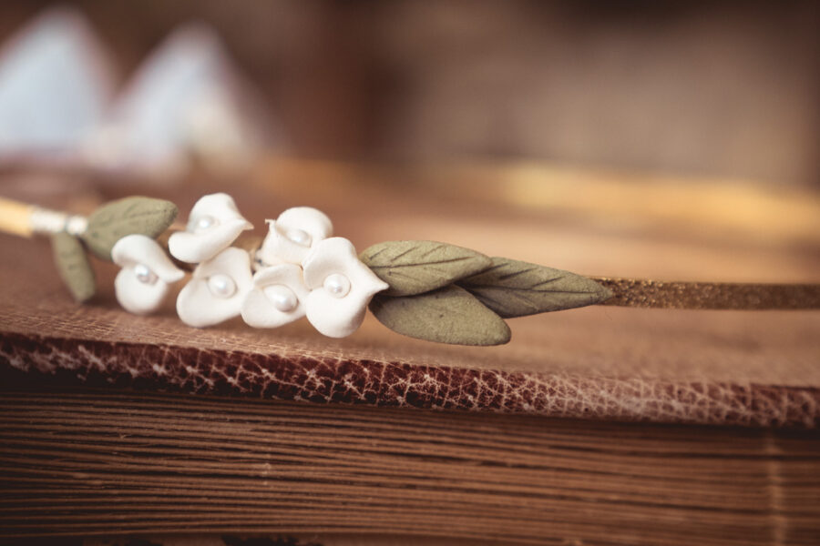 Στέφανα γάμου επίχρυσα με πορσελάνη | στέφανα γάμου πορσελάνινα - πορσελάνη από Velissaria.gr