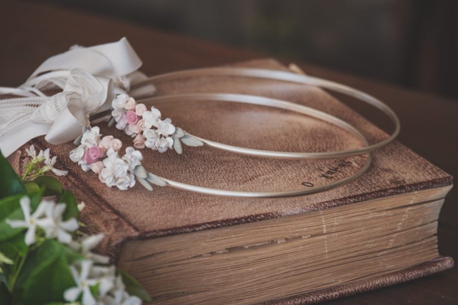 | στέφανα γάμου πορσελάνινα - πορσελάνη από Velissaria.gr