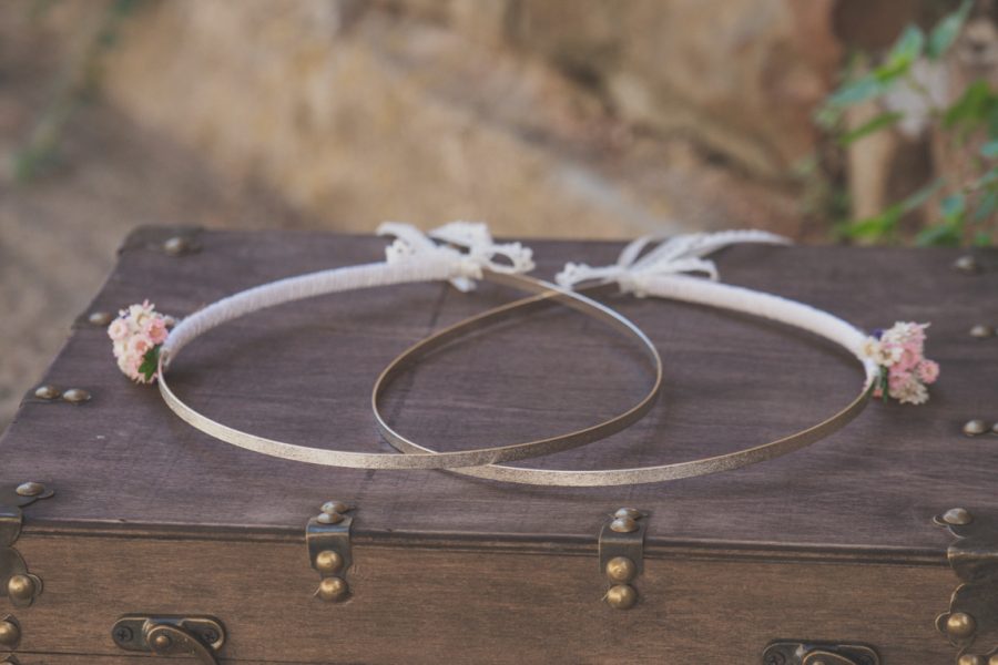 | στέφανα γάμου επάργυρα από Velissaria.gr