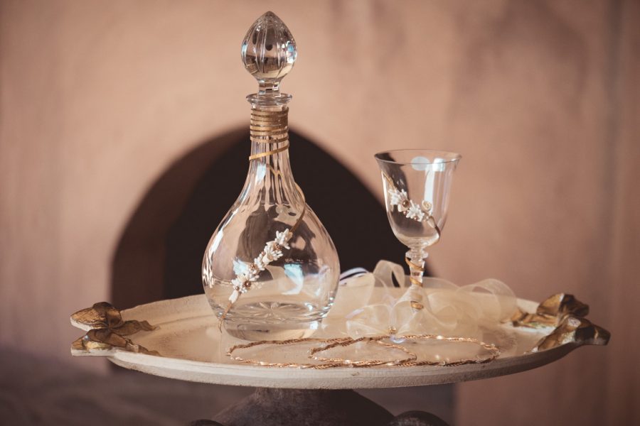 | σετ γαμου δίσκος-καράφα-ποτήρι από Velissaria.gr