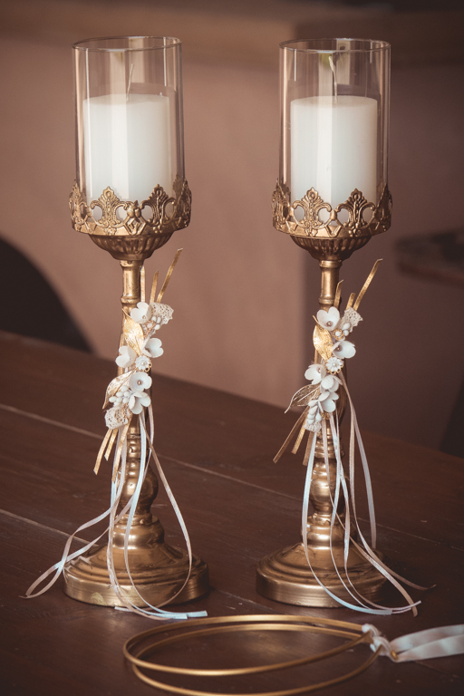 | κηροπήγια λαμπάδες από Velissaria.gr