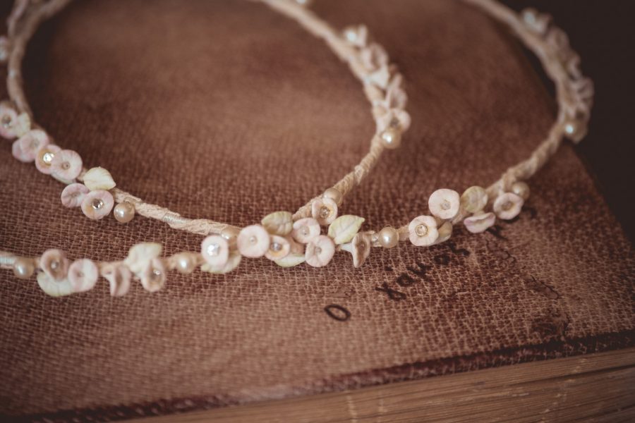 | στέφανα γάμου πορσελάνινα - πορσελάνη από Velissaria.gr